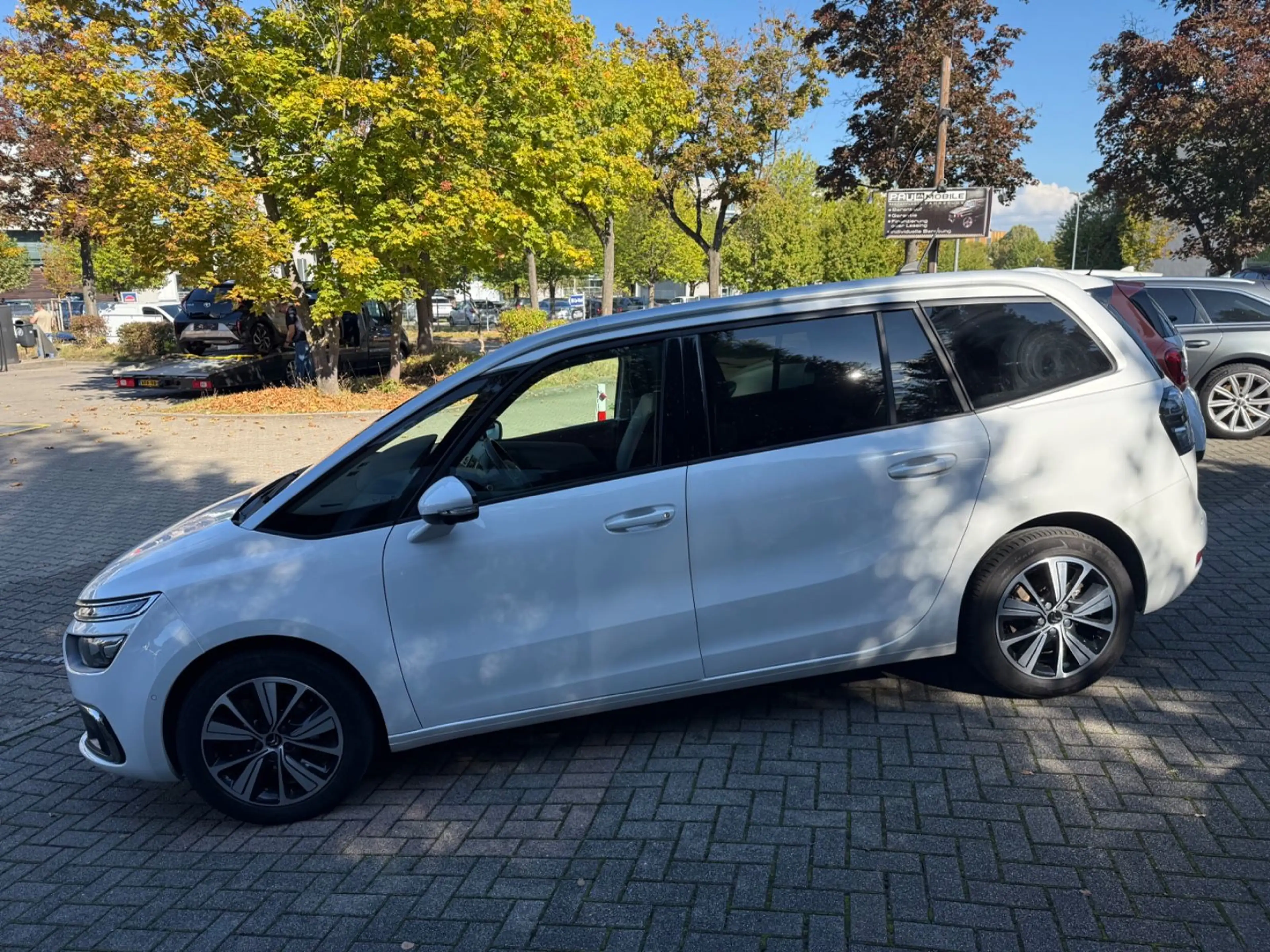 Citroen Grand C4 Picasso /Spacetourer Shine 7Sitzer Leder — photo 6