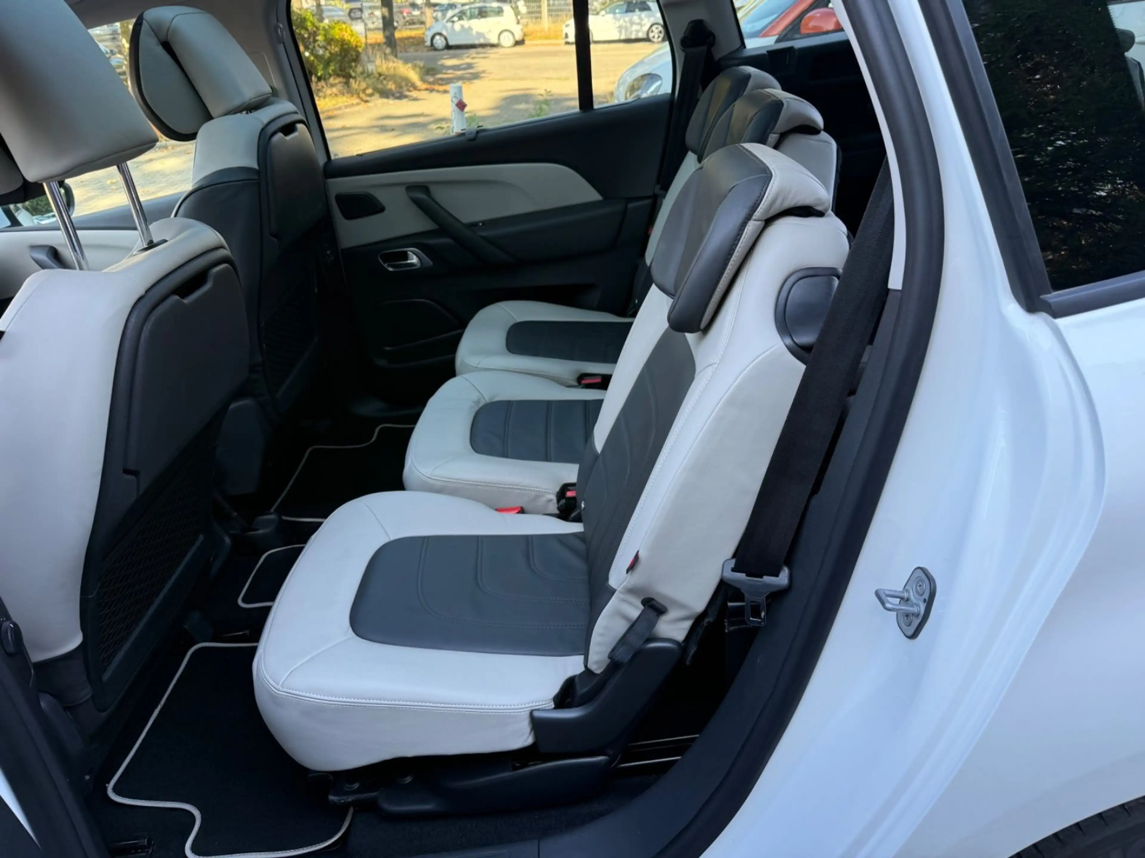 Citroen Grand C4 Picasso /Spacetourer Shine 7Sitzer Leder — photo 14