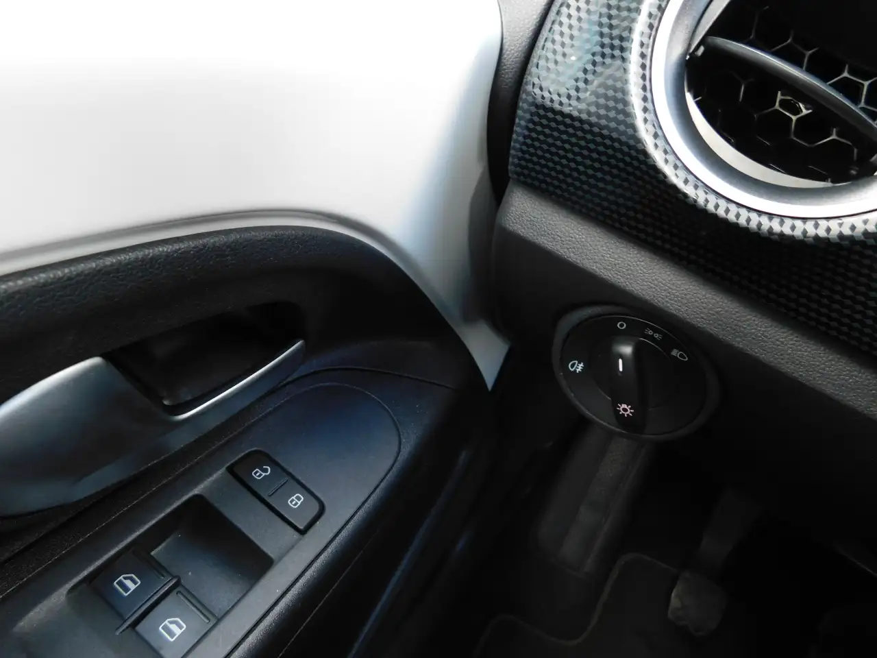 Volkswagen Up 1.0 MPI 65PK MOVE UP! All-in Prijs! 1 jaar garanti, миниатюра 12