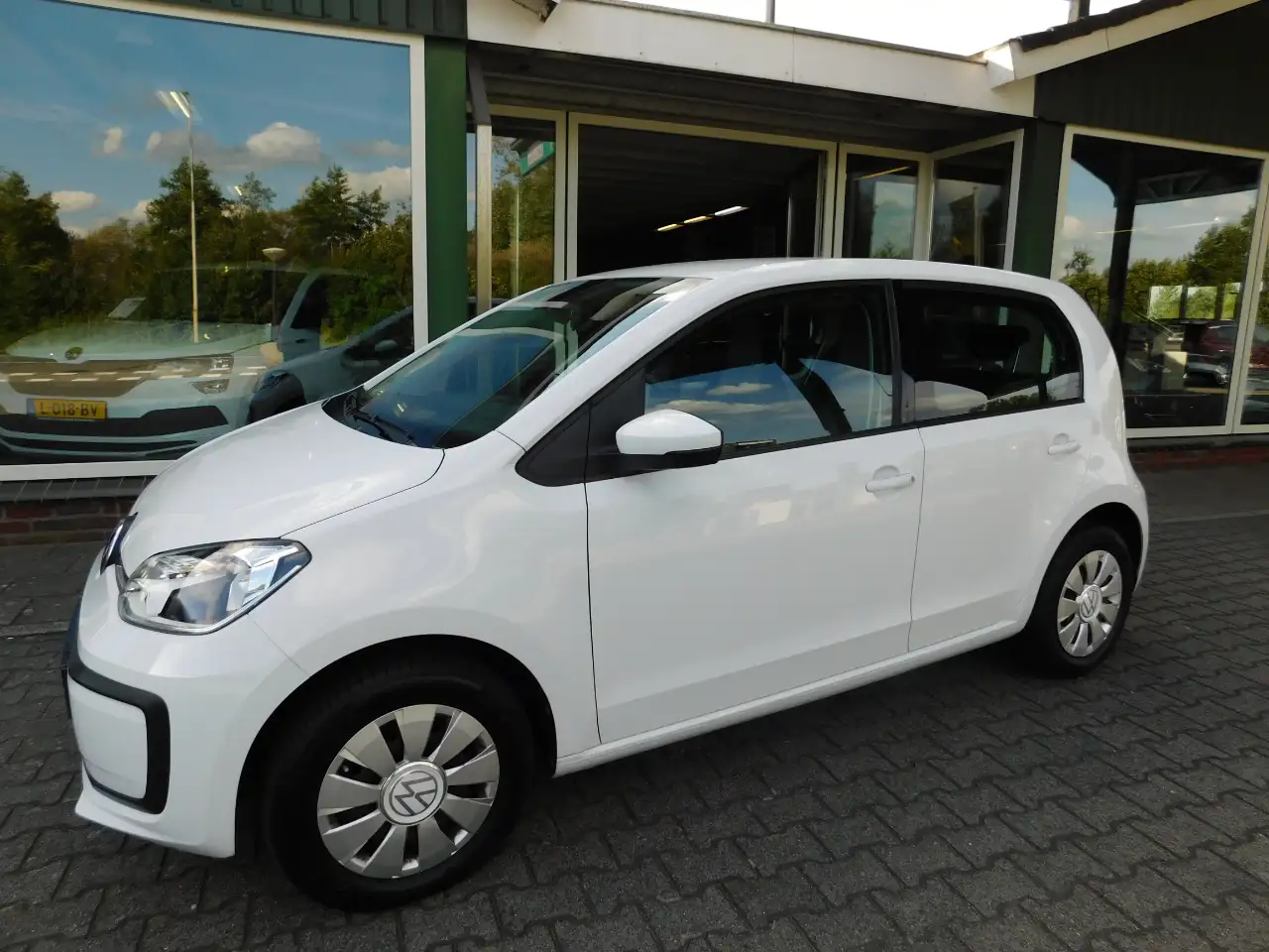 Volkswagen Up 1.0 MPI 65PK MOVE UP! All-in Prijs! 1 jaar garanti, миниатюра 5