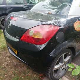 Tigra Twin Top 1.3 CDTI Edition