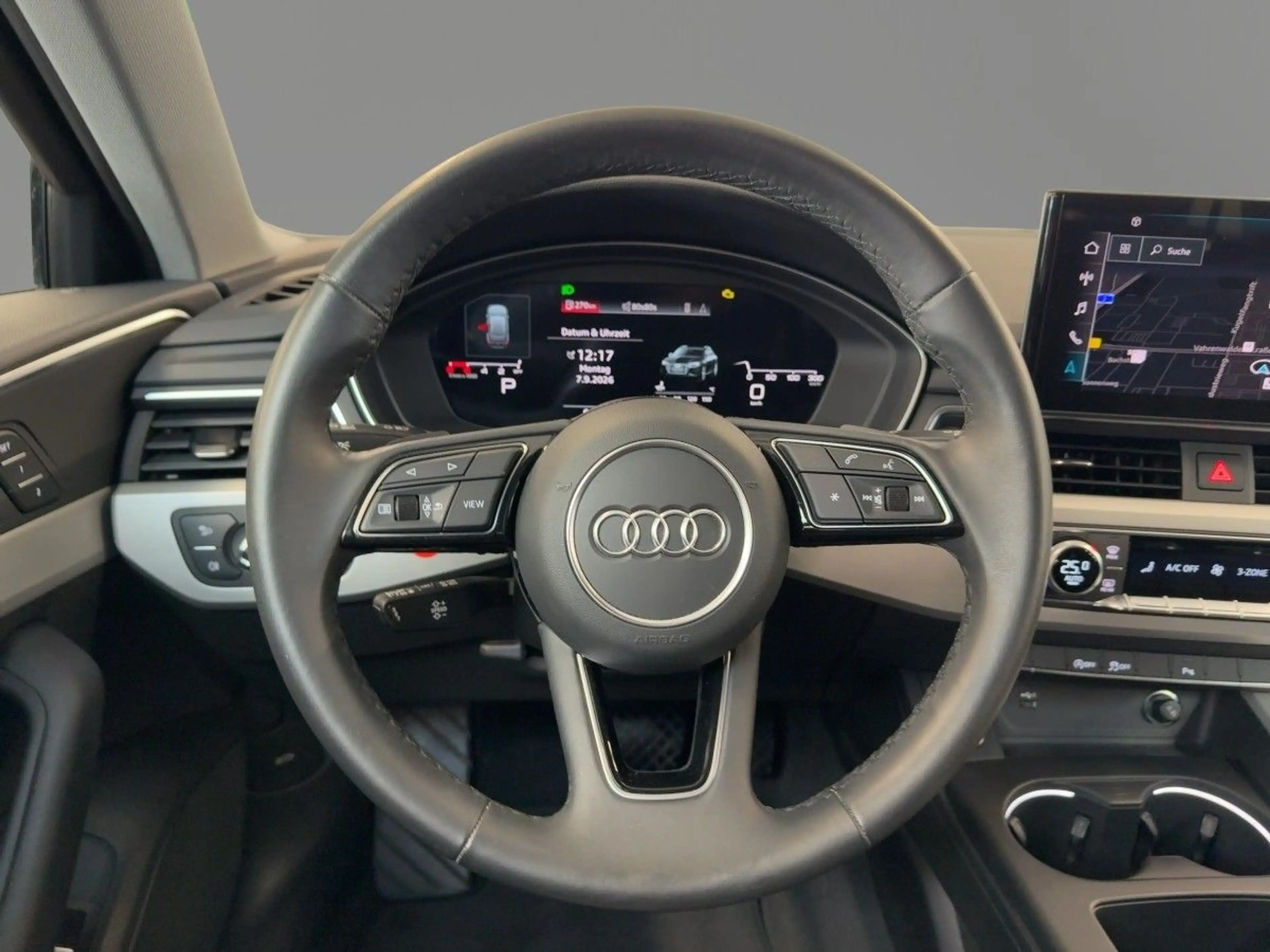 Audi A4 advance 35 TFSI virtual Navi phone box — photo 11