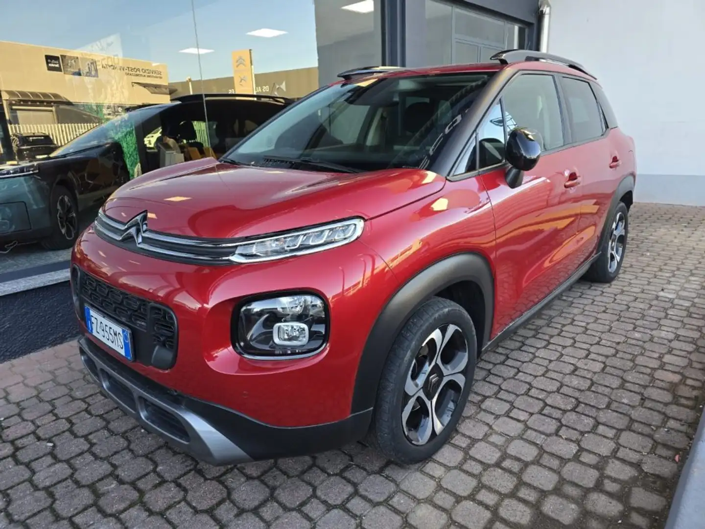 Citroen C3 Aircross PureTech 110 S&S Shine Unicaproprietaria Rouge - 1