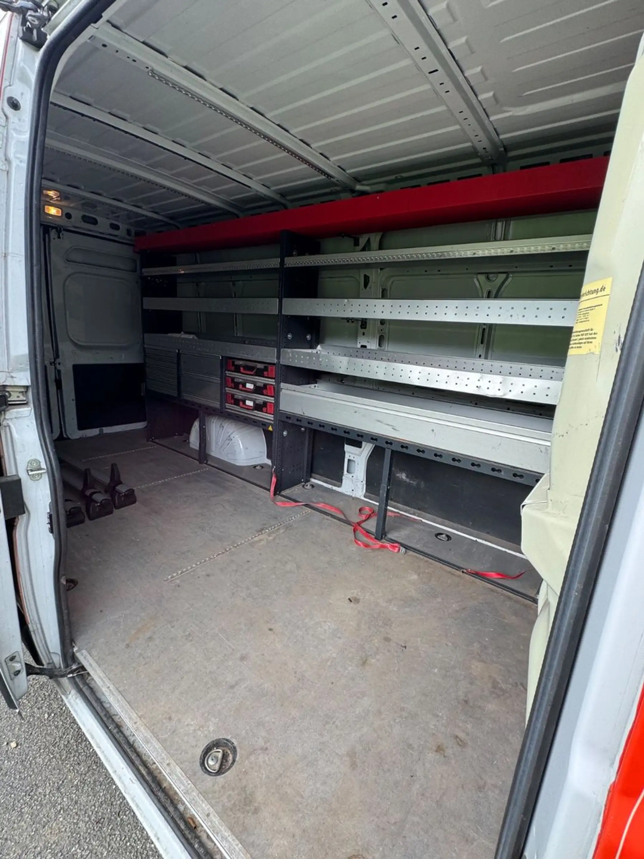 Peugeot Boxer MAXI 435 L4H2 Premium BlueHDi HEAVY DUTY — photo 14