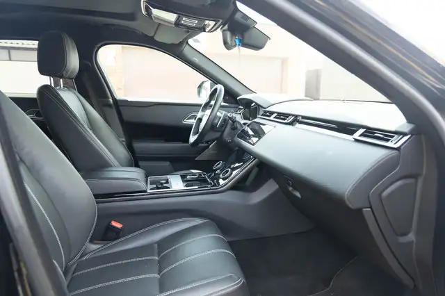 Land Rover Range Rover view 14
