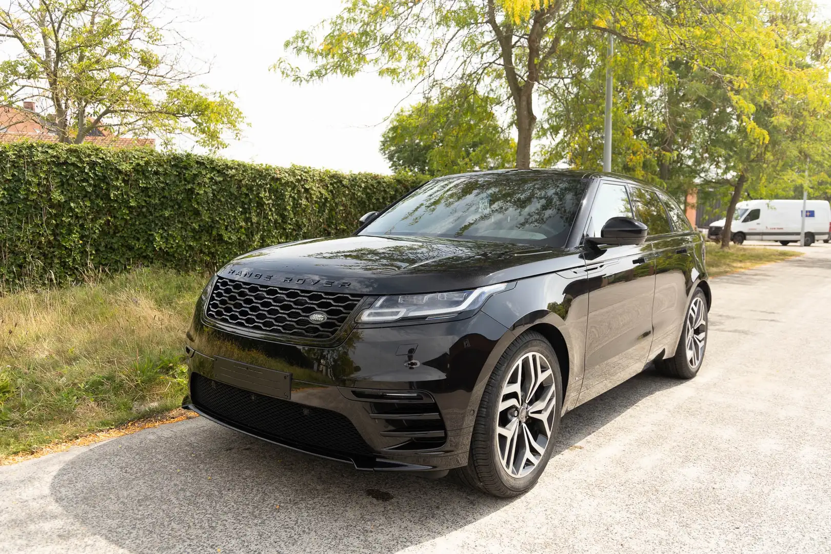 Land Rover Range Rover Velar 3.0D R-Dynamic HSE * MOTORSCHADE * EXPORT * Negro - 1