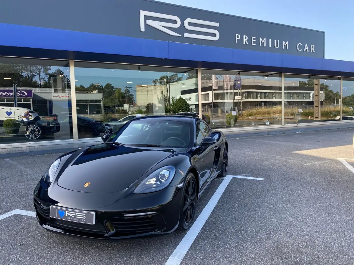 Porsche Cayman PDK Noir - 1