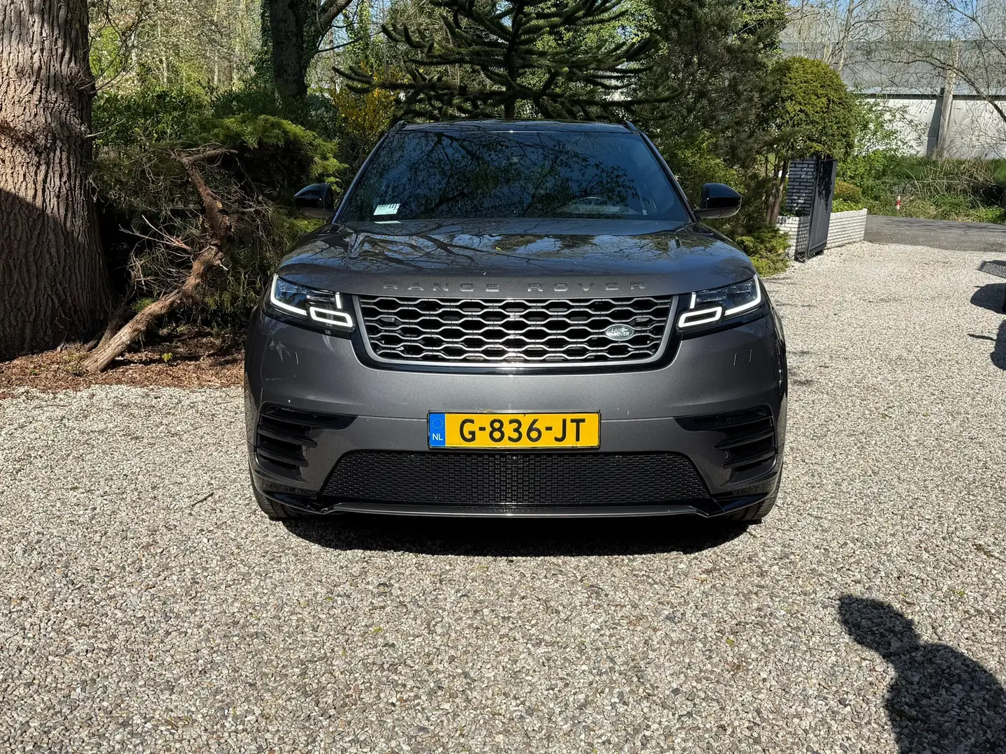 Land Rover Range Rover Velar 2.0 I4 Turbo AWD HSE Gris - 2