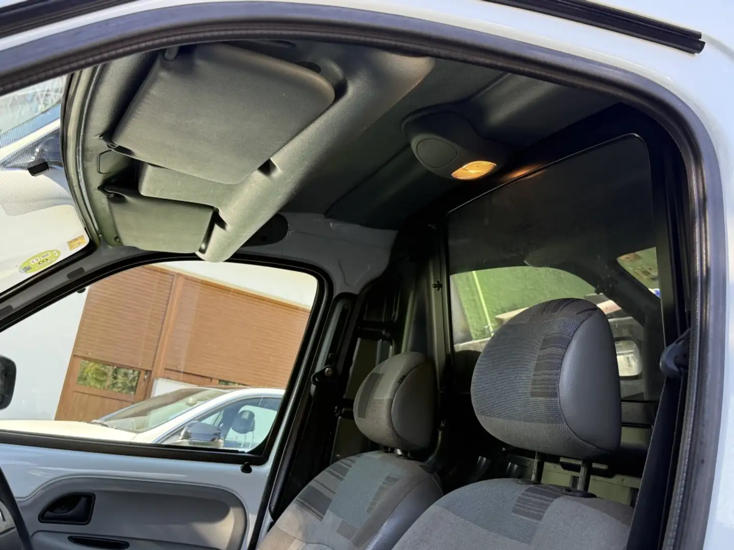 Renault Kangoo 1.5DCI Pampa 85 4x2 Blanc - 2