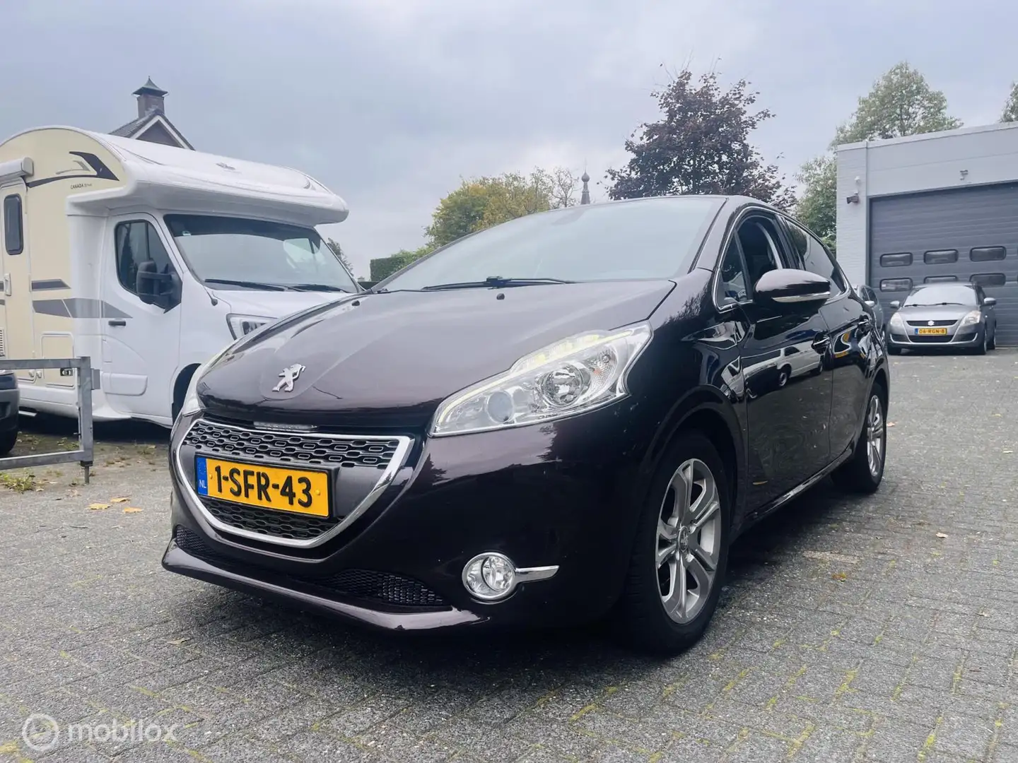 Peugeot 208 1.2 VTi Allure Navi / Led / Clima / PDC / Cruise Brun - 1