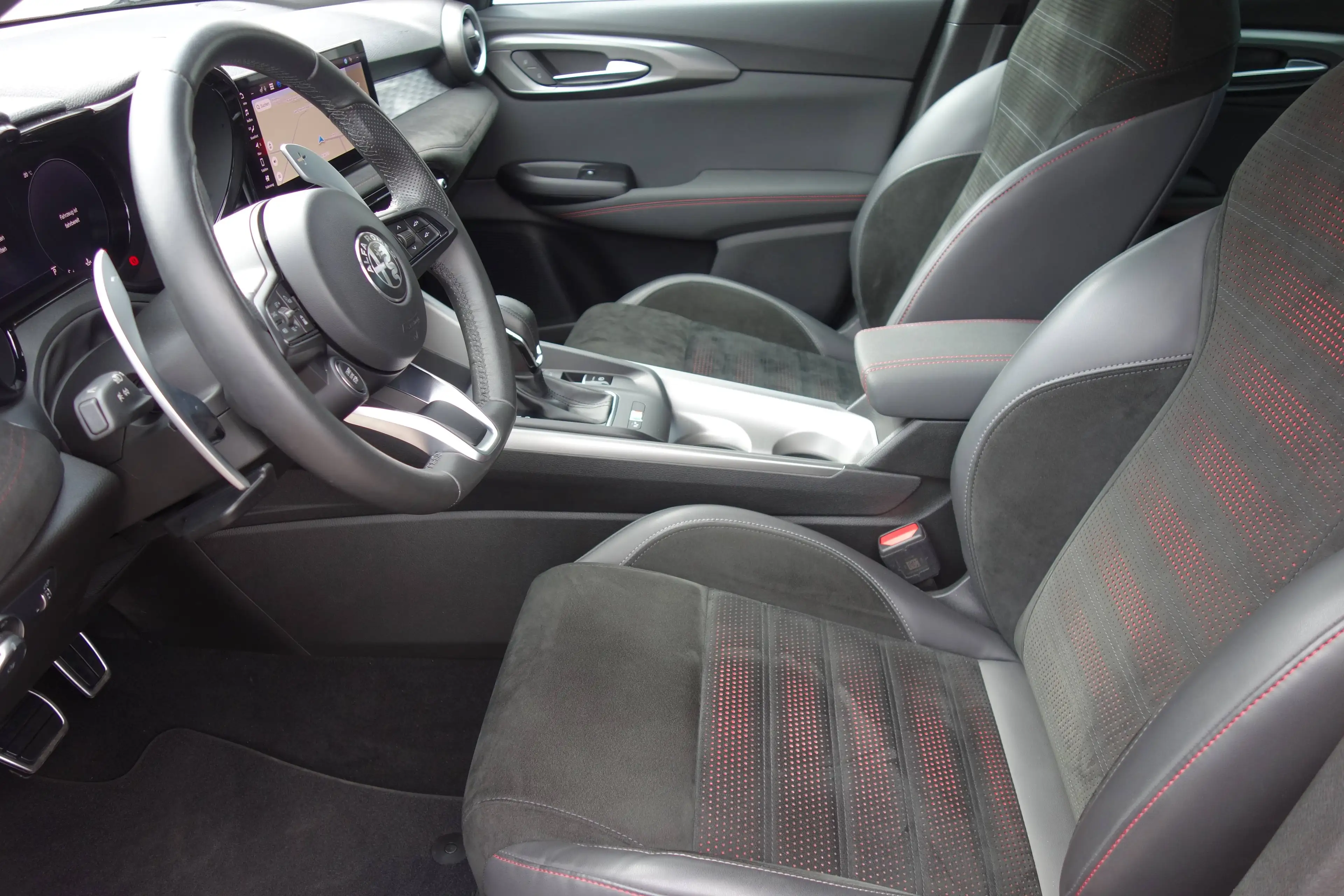 Alfa Romeo Tonale Veloce *Winterpaket/PDC/RFK/Garantie bis 03.2028* — photo 9