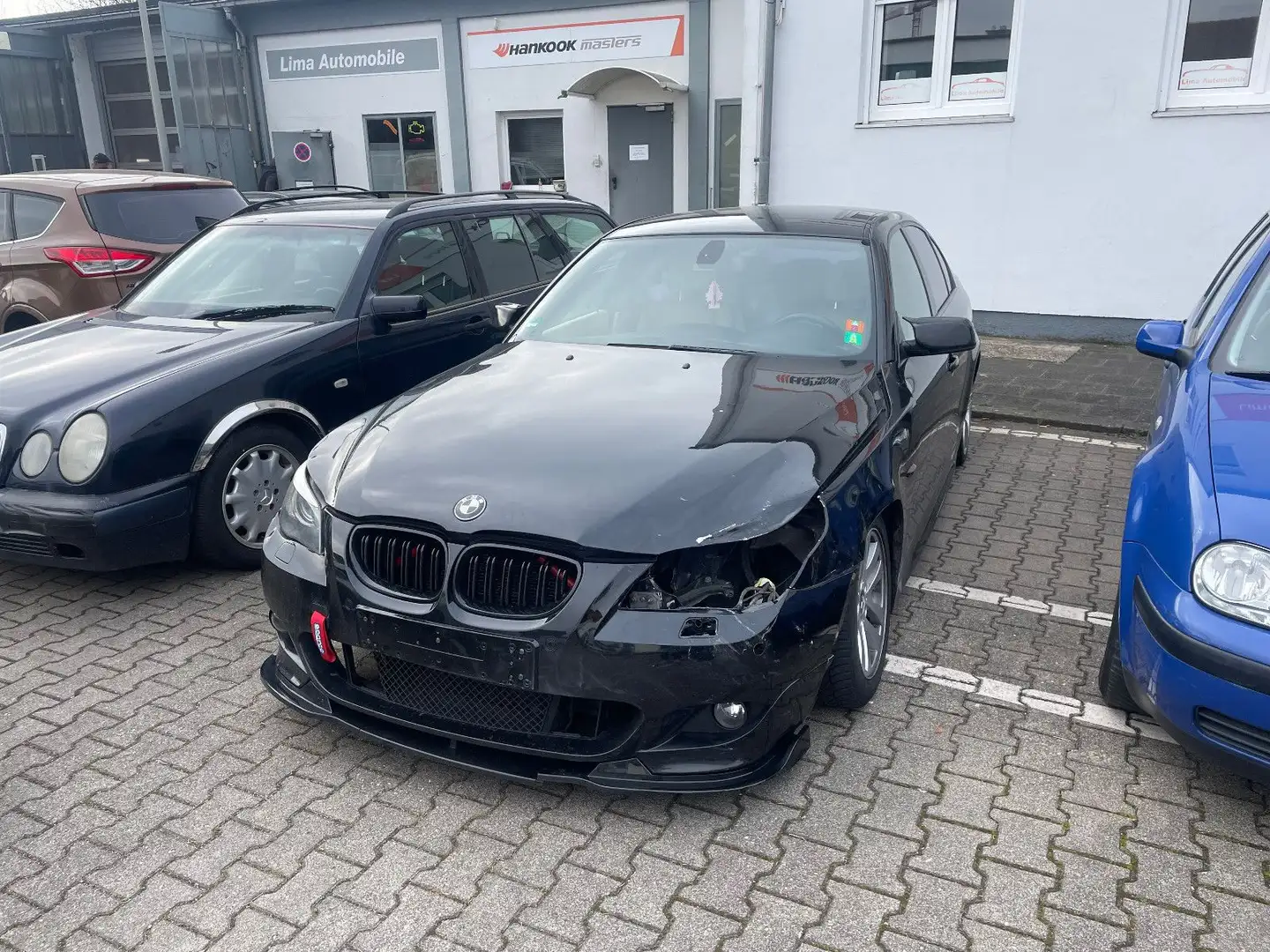 BMW 523 Baureihe 5 Lim. 523i/M-Paket Zwart - 1