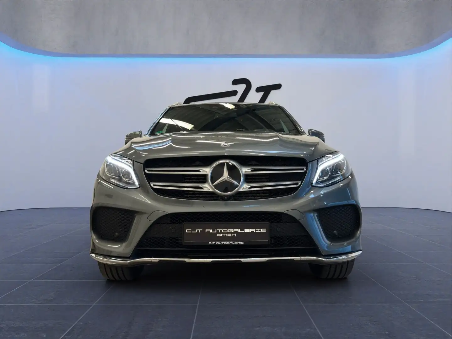 Mercedes-Benz GLE 350 d 4Matic*AMG*H&K*360*DISTRONIC*AIR*8.FA Grau - 2