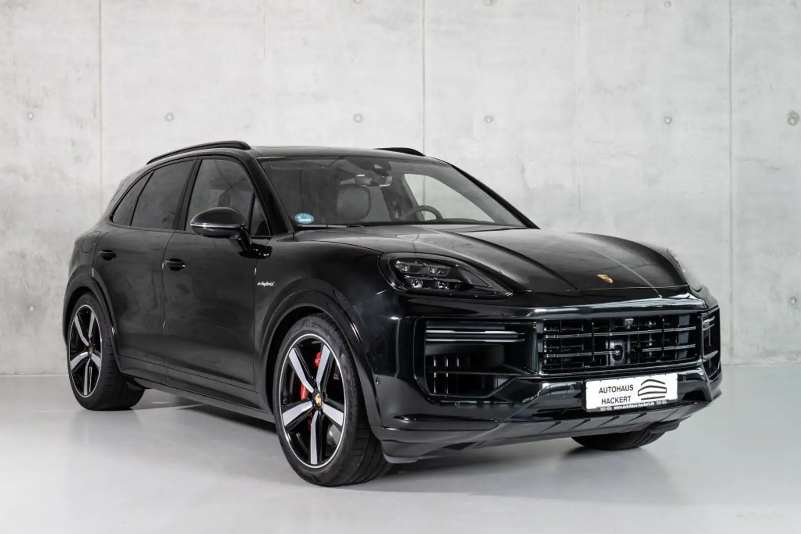 Porsche Cayenne Turbo E-Hybrid Zwart - 1