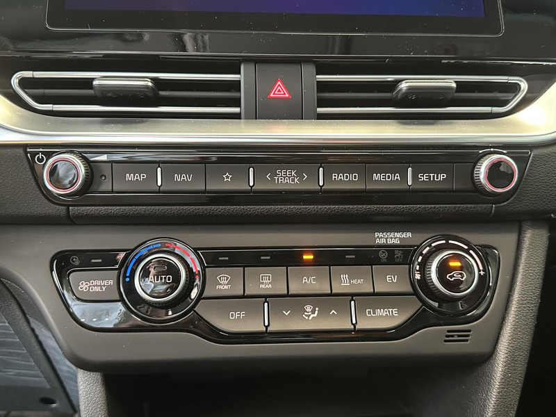 Kia e-Niro DynamicPlusLine 64 kWh Dealeronderhouden! — photo 15