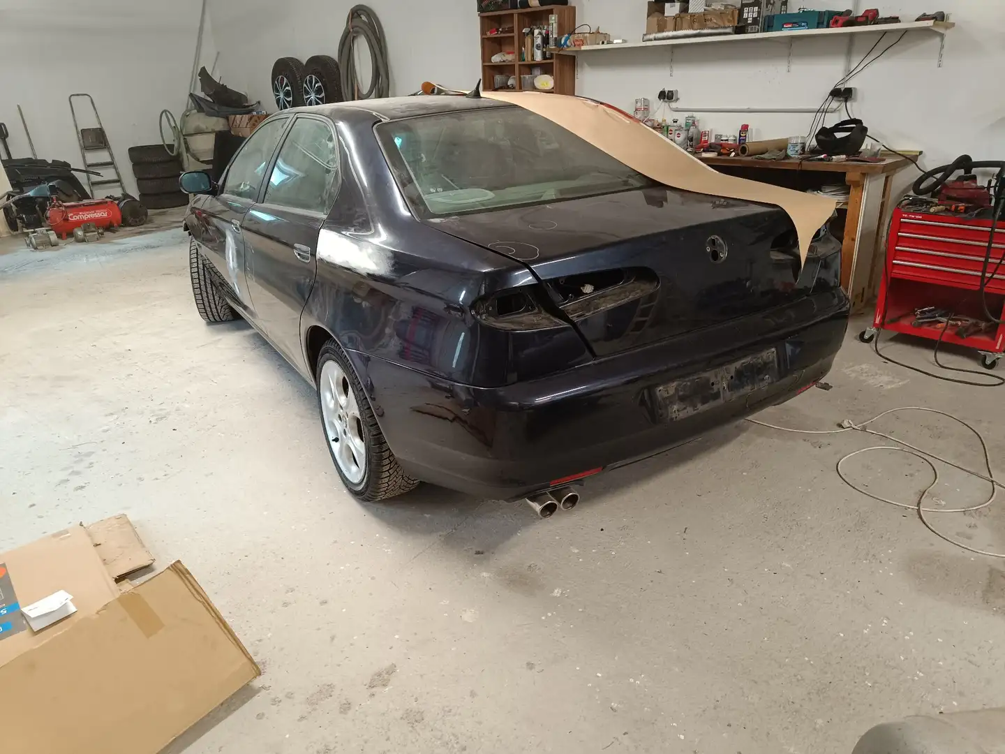 Alfa Romeo 166 3.0 V6 24V Distinctive Blau - 2