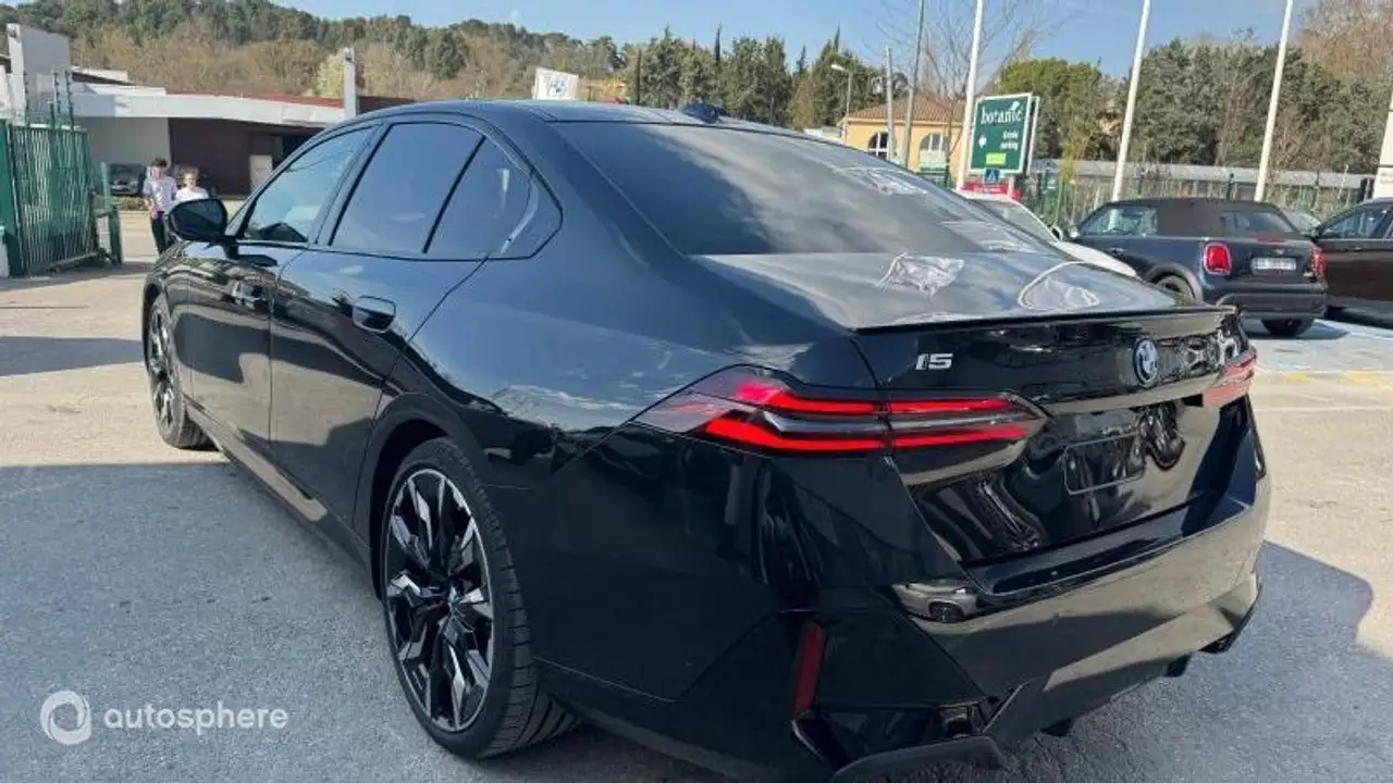 BMW i5 2026