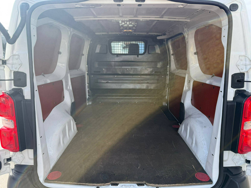 Citroen Jumpy (Stock ID 32609) — photo 10