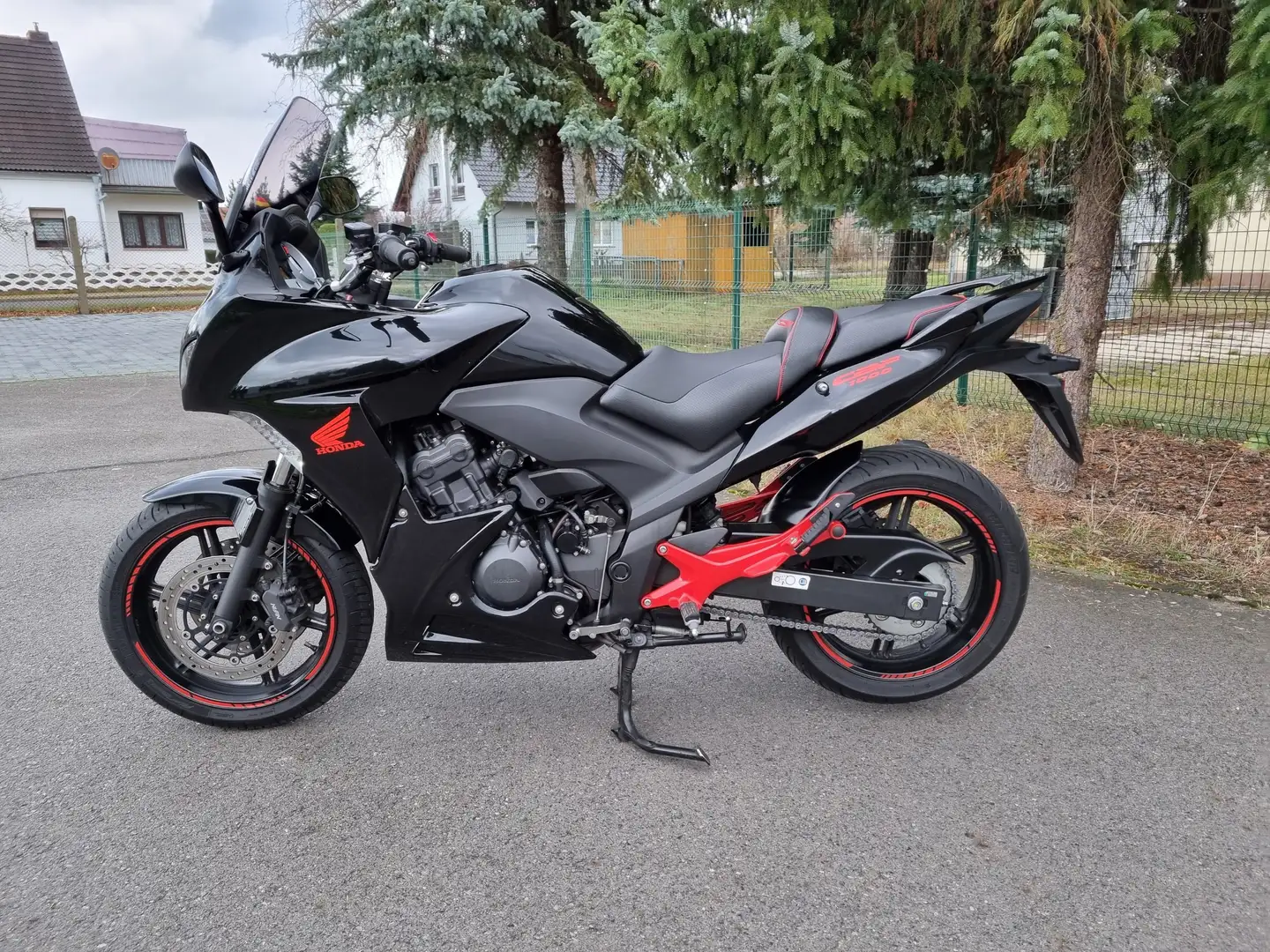 Honda CBF 1000 F mit Zubehör Noir - 1