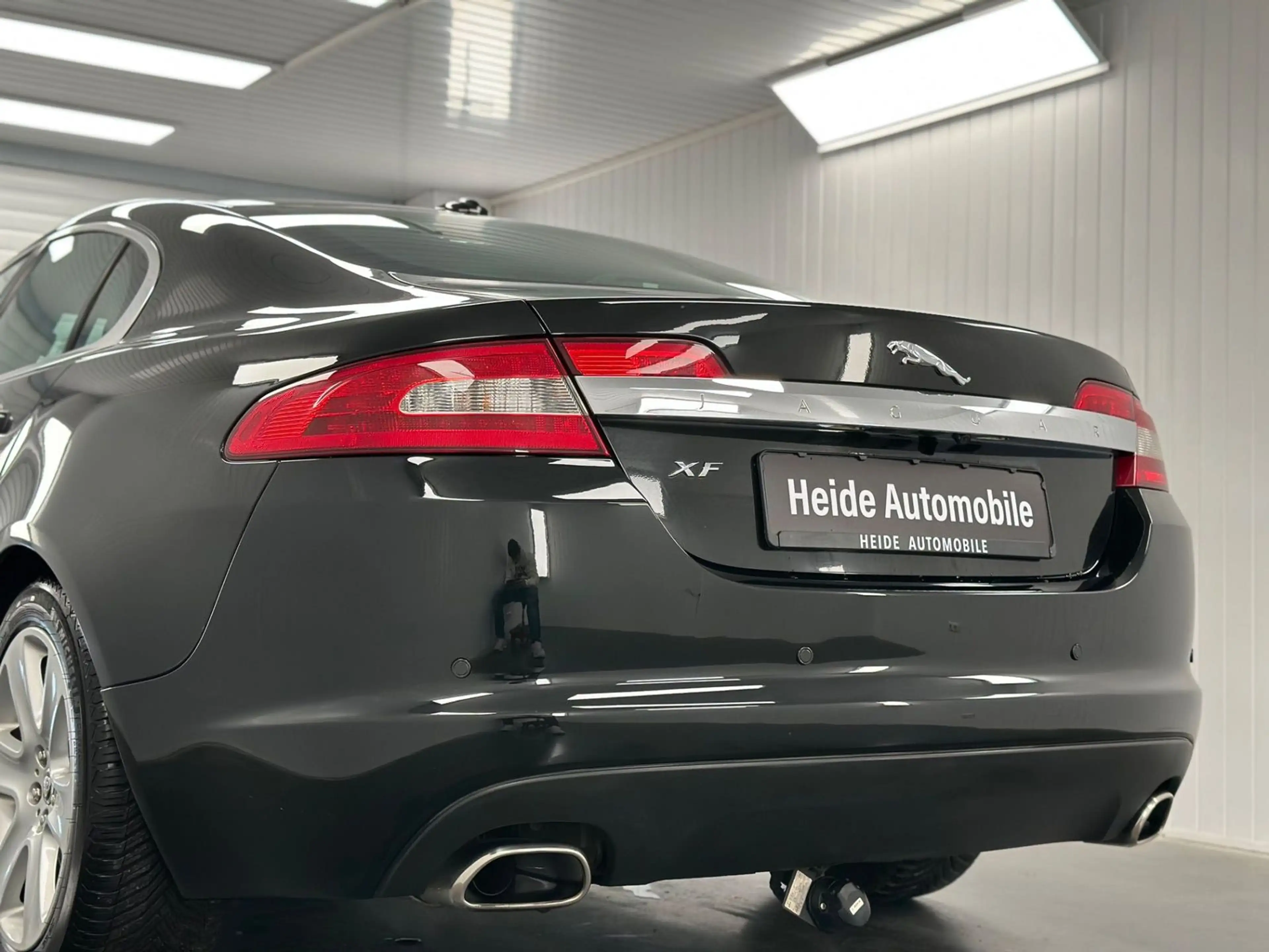 Jaguar XF 3.0 V6 Premium Luxury Schiebedach — photo 9