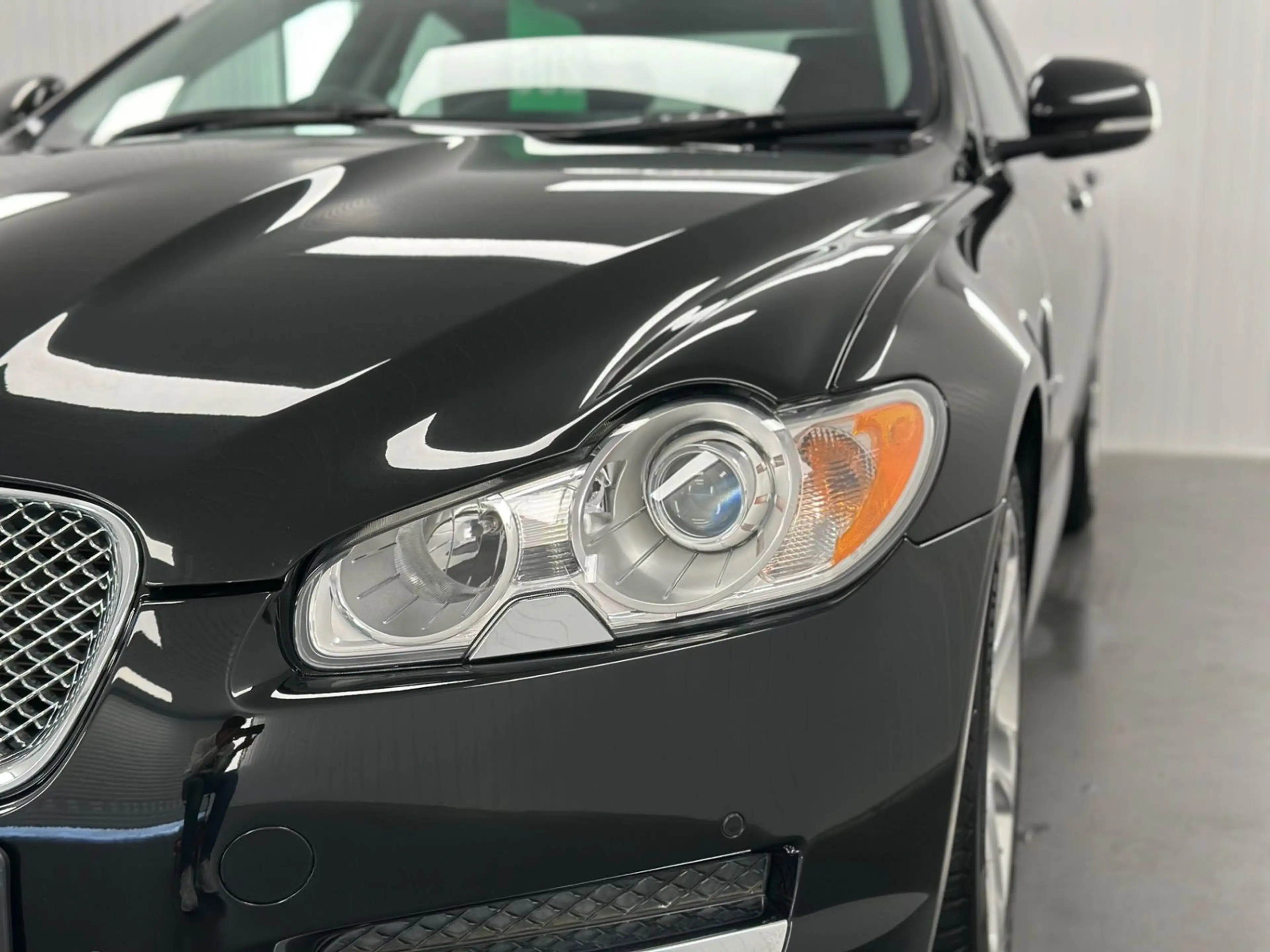 Jaguar XF 3.0 V6 Premium Luxury Schiebedach — photo 5