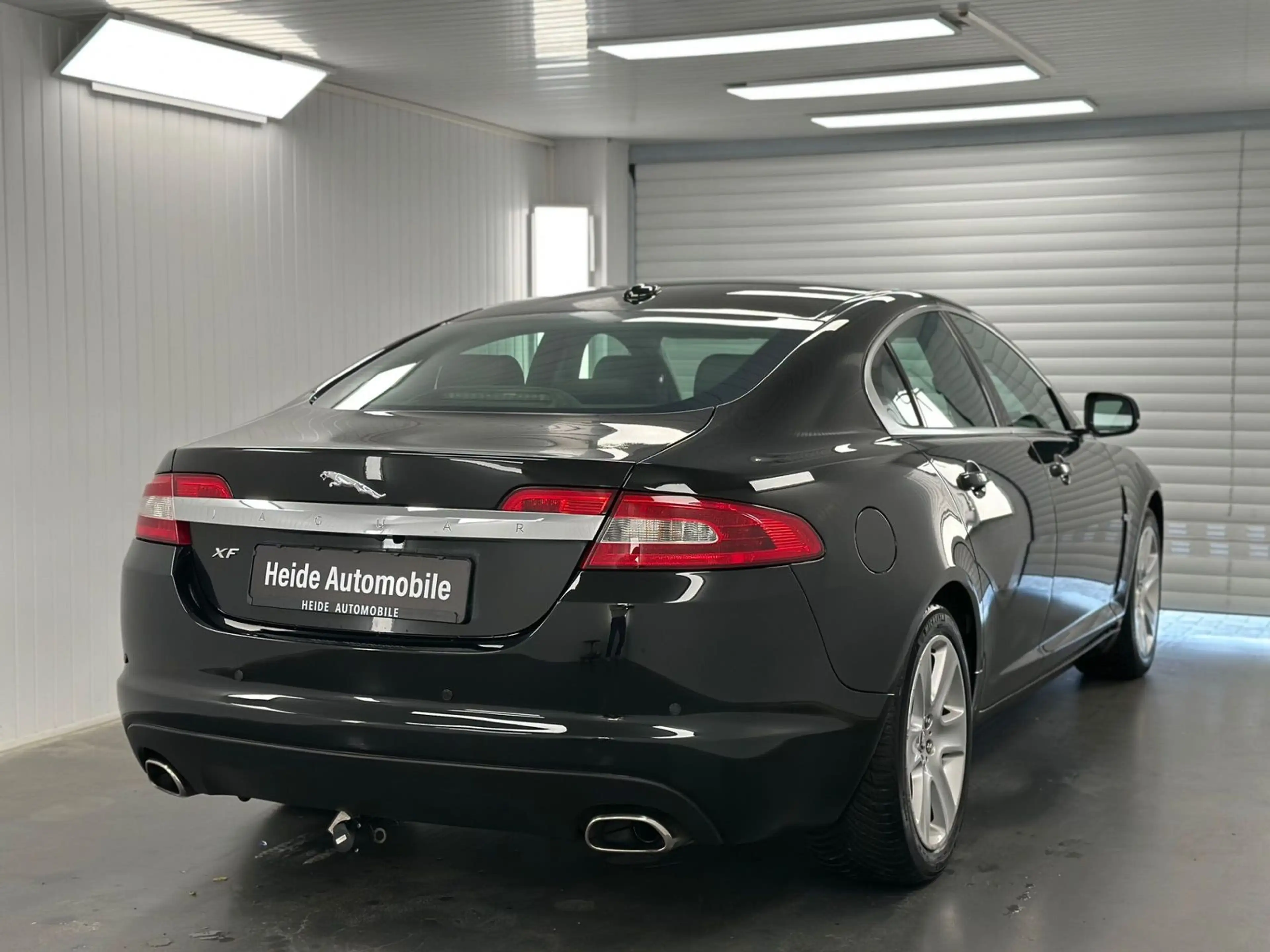 Jaguar XF 3.0 V6 Premium Luxury Schiebedach — photo 6