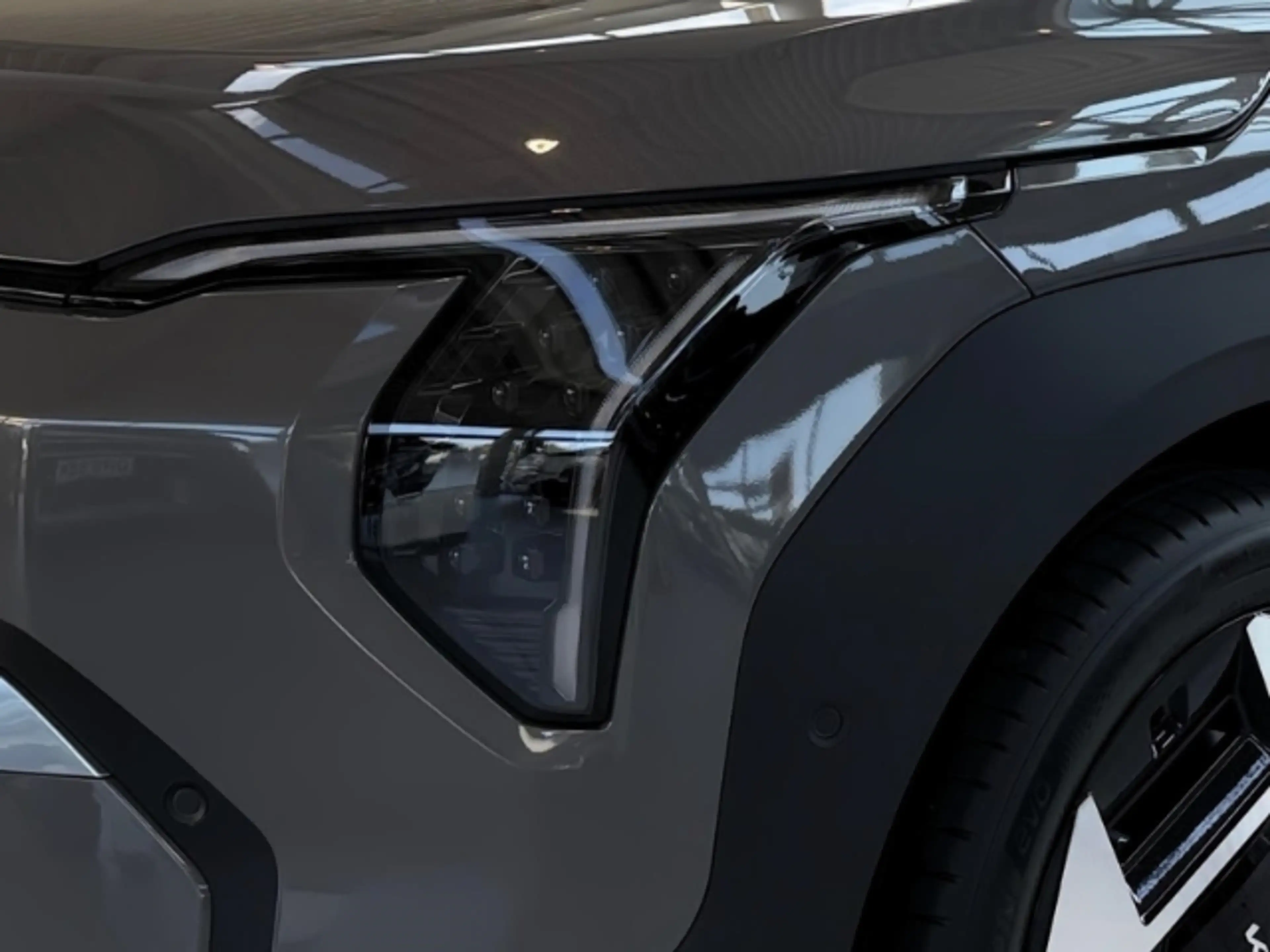 Kia EV3 Kia Earth 81,4 kWh 360°KAMERA,NAVI,CARPLAY,LED,AMB — photo 5