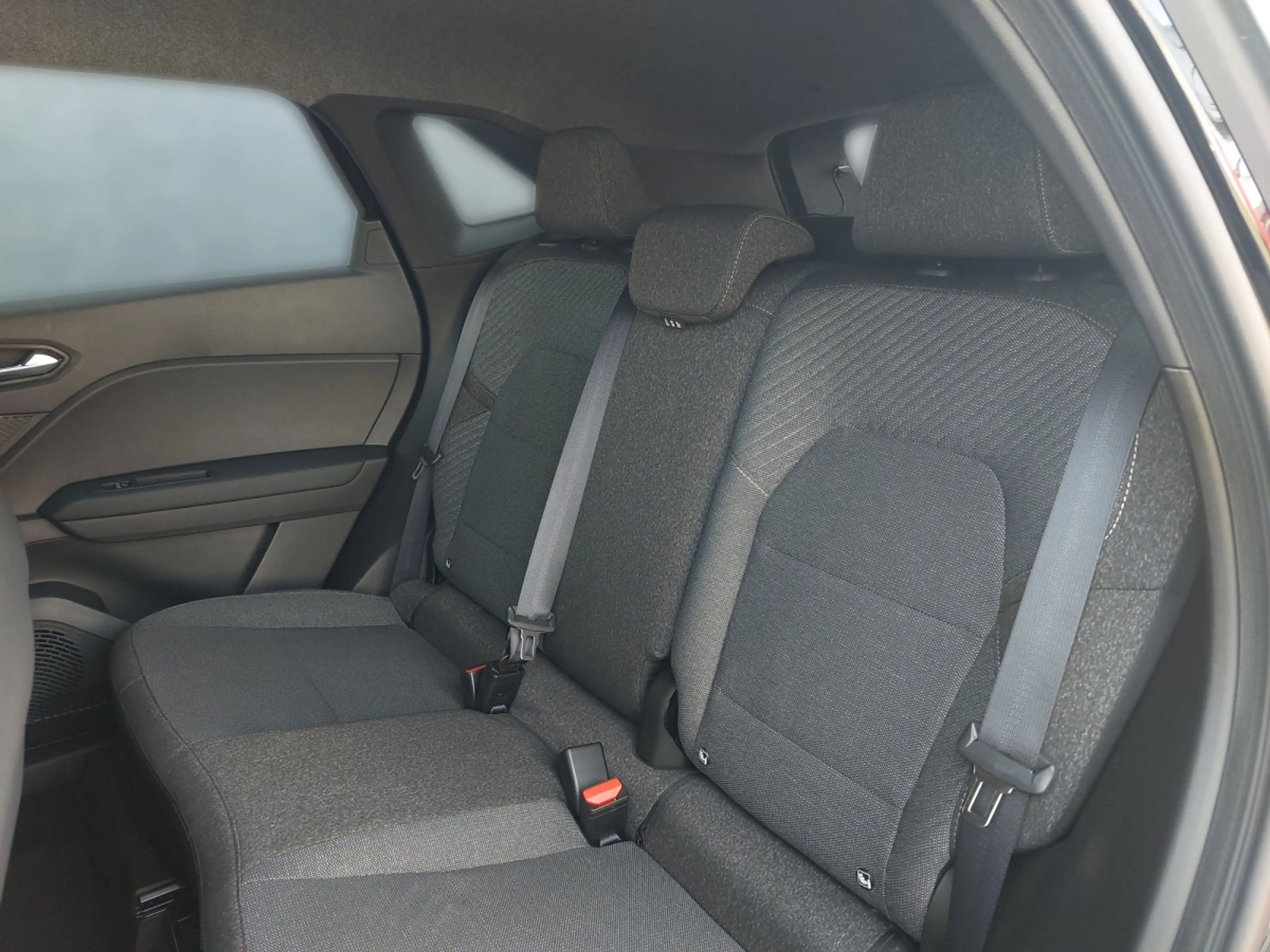 Renault Symbioz Techno Full Hybrid E-Tech 160 (MY25) — photo 11