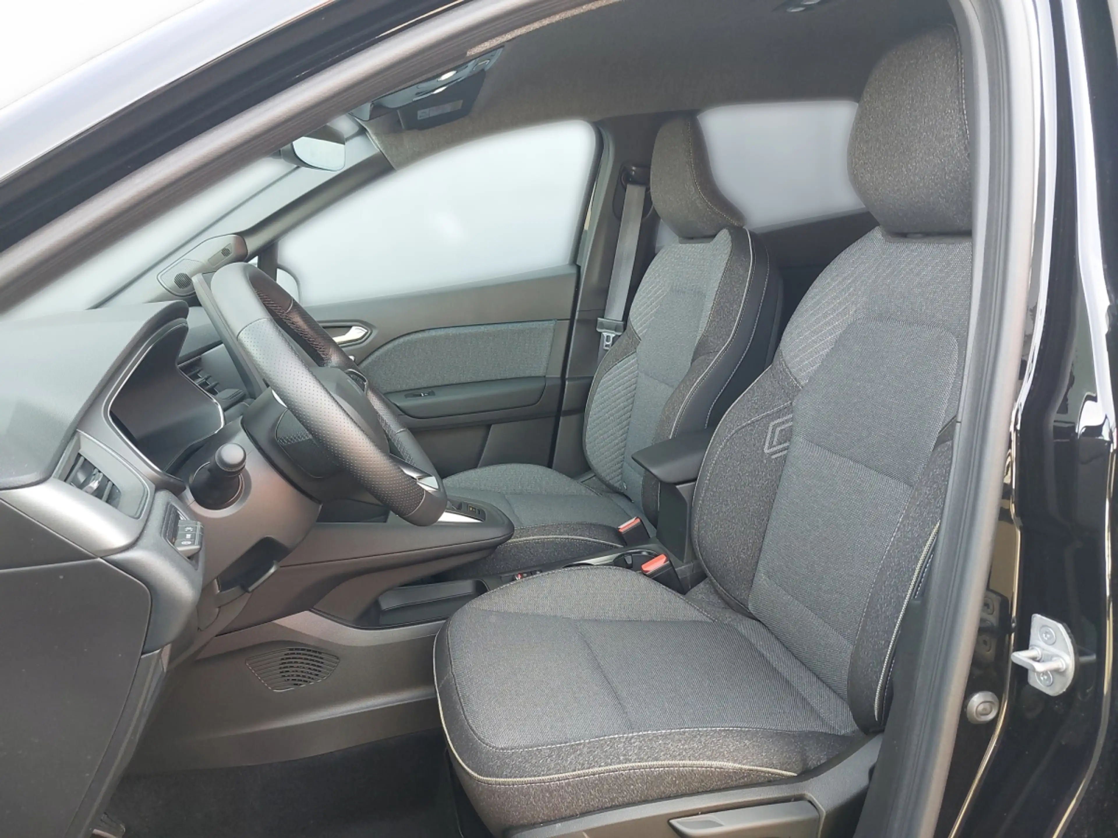 Renault Symbioz Techno Full Hybrid E-Tech 160 (MY25) — photo 5