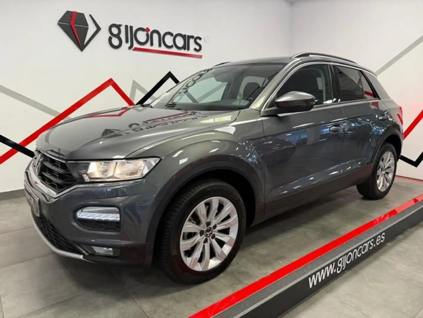 Volkswagen T-Roc 2.0TDI Advance DSG7 Gris - 1
