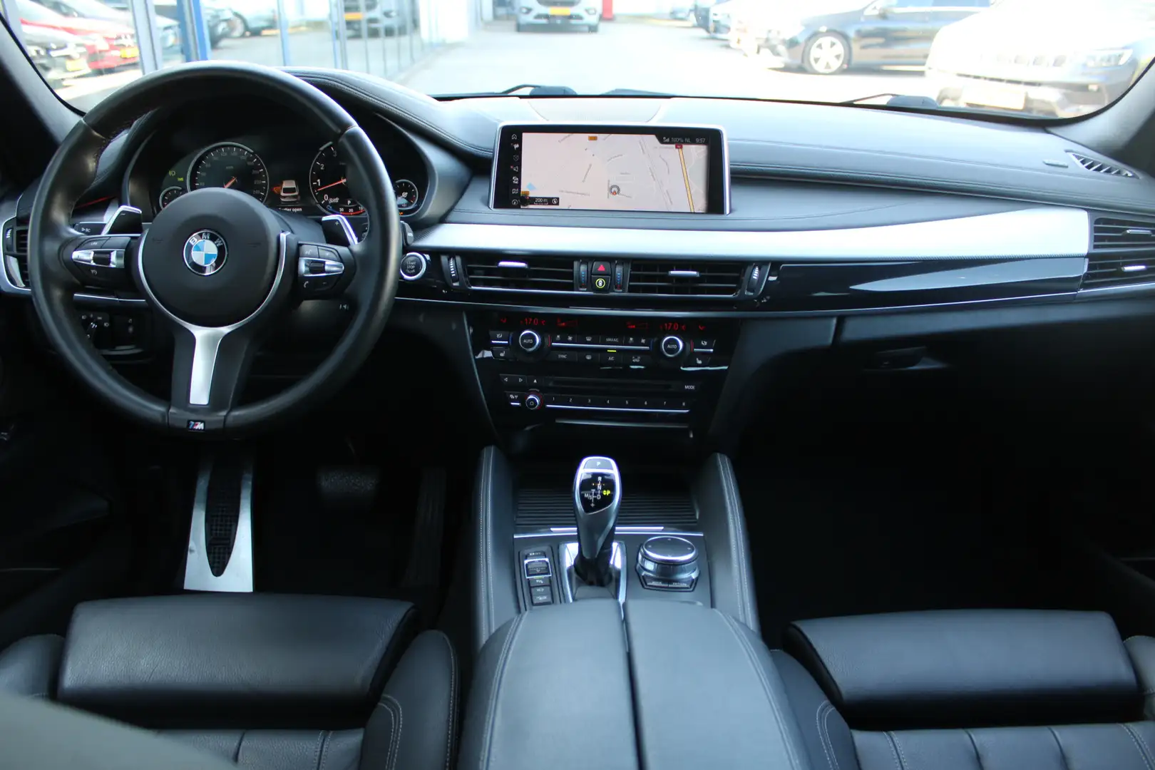 BMW X6 xDrive35i High Executive SCHUIFDAK H&K HEAD-UP TRE Zwart - 2