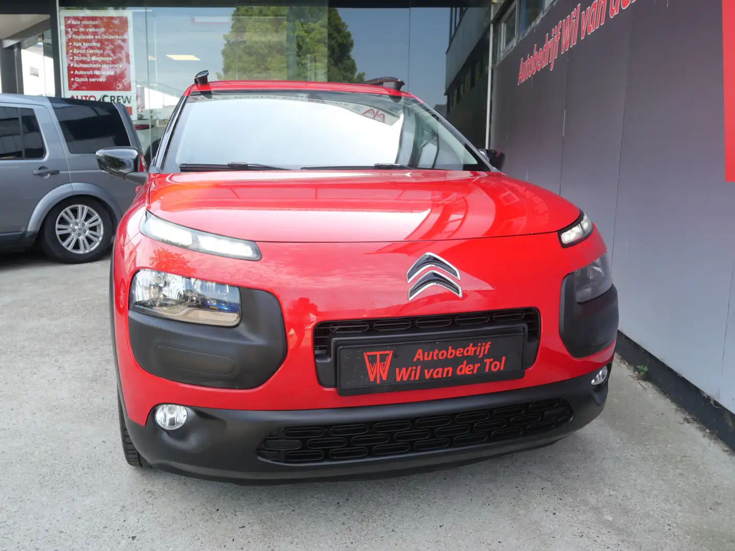 Citroen C4 Cactus 1.2 PureTech SHINE | CRUISE | CAMERA | LEER | 110 Rood - 2