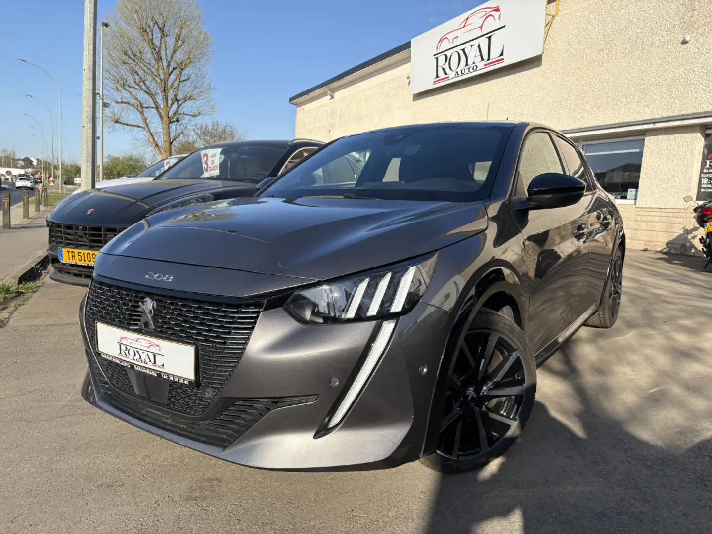 Peugeot 208 1.2 101CV GT EAT8 * GARANTIE 36 MOIS * Gris - 1
