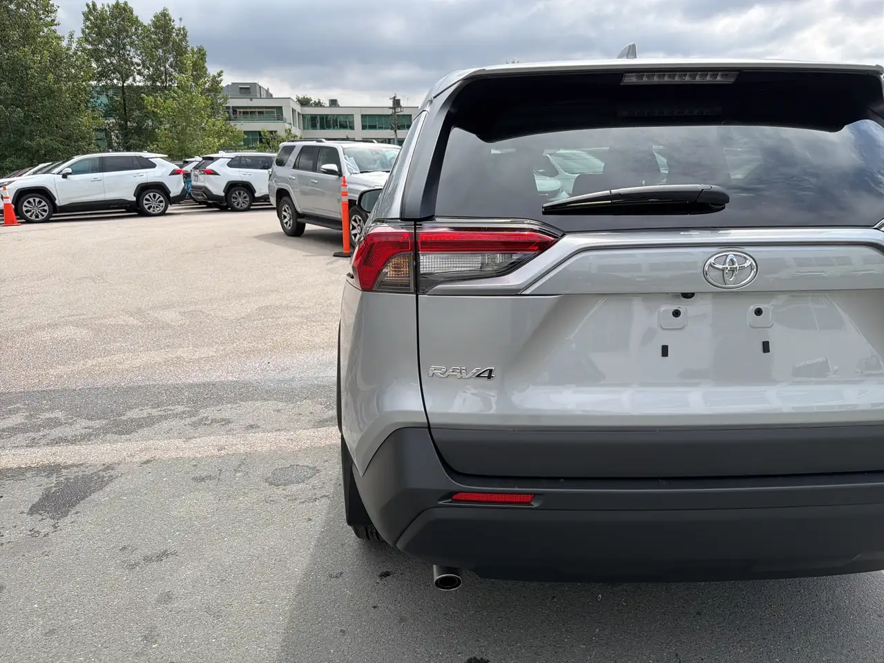 Toyota RAV 4 снимка Toyota RAV 4