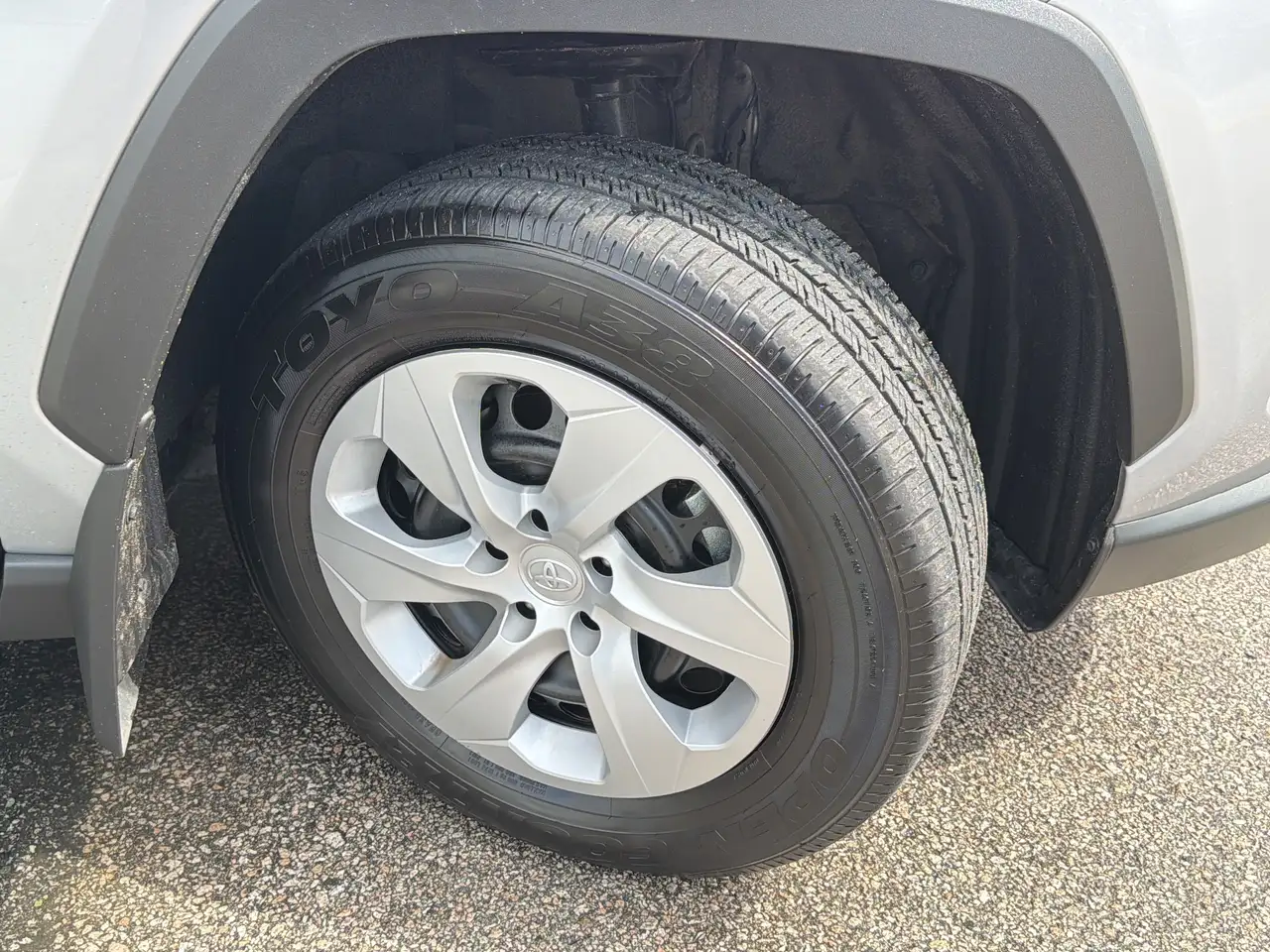 Toyota RAV 4 снимка Toyota RAV 4