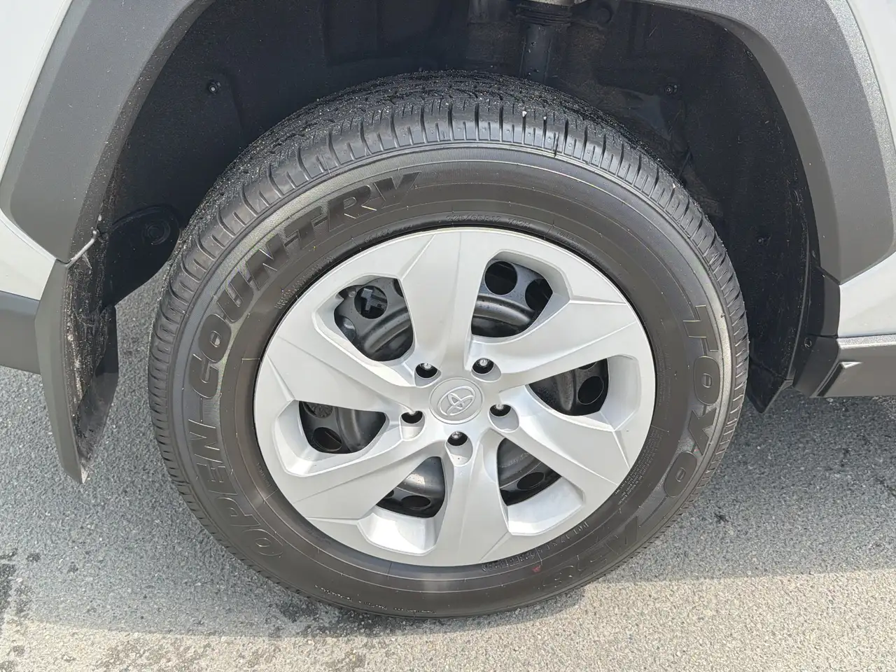 Toyota RAV 4 снимка Toyota RAV 4