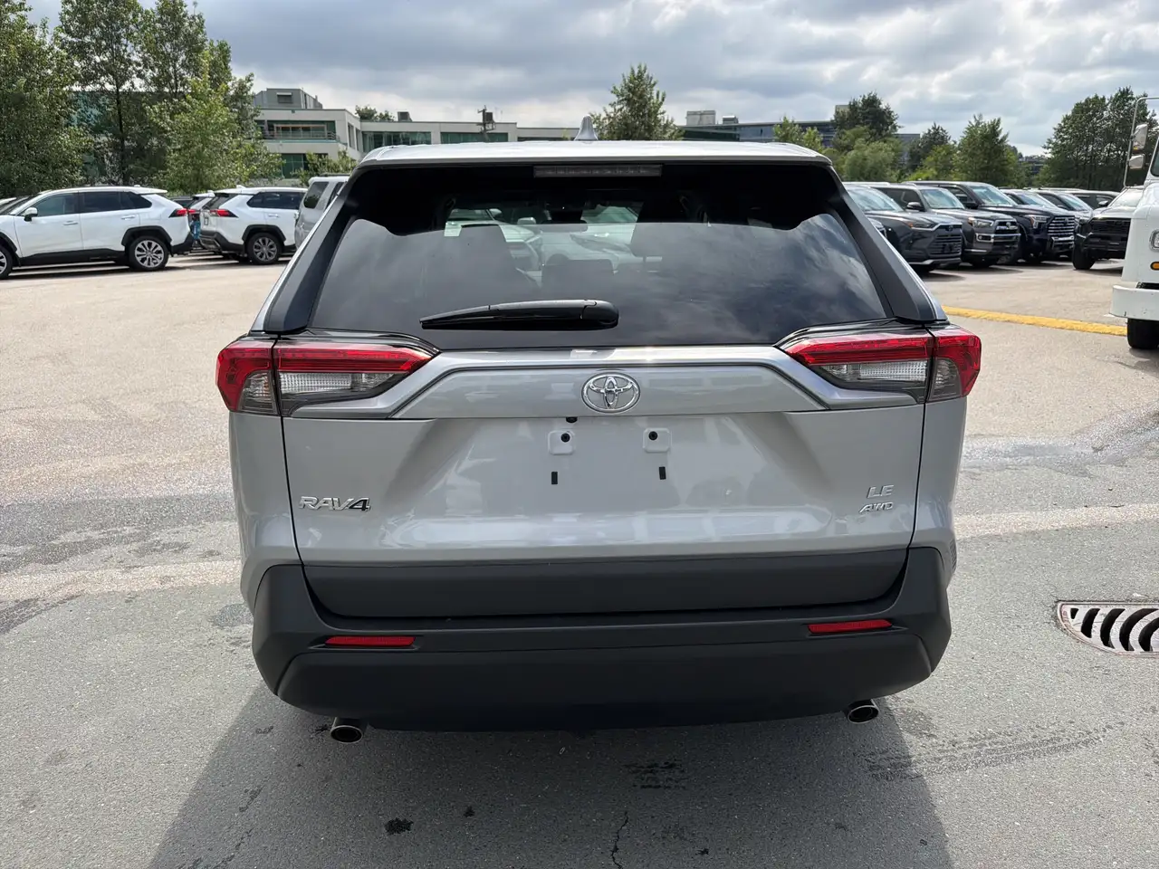 Toyota RAV 4 снимка Toyota RAV 4