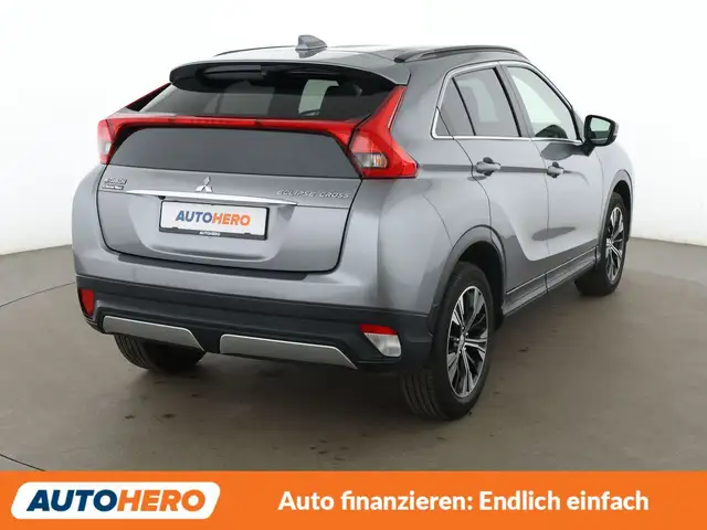 Mitsubishi Eclipse Cross view 6