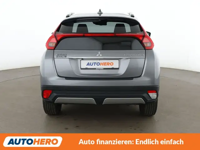 Mitsubishi Eclipse Cross view 5