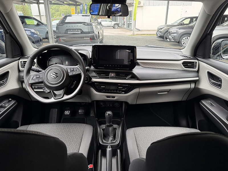 Suzuki Swift 1,2 Hybrid Shine — photo 20