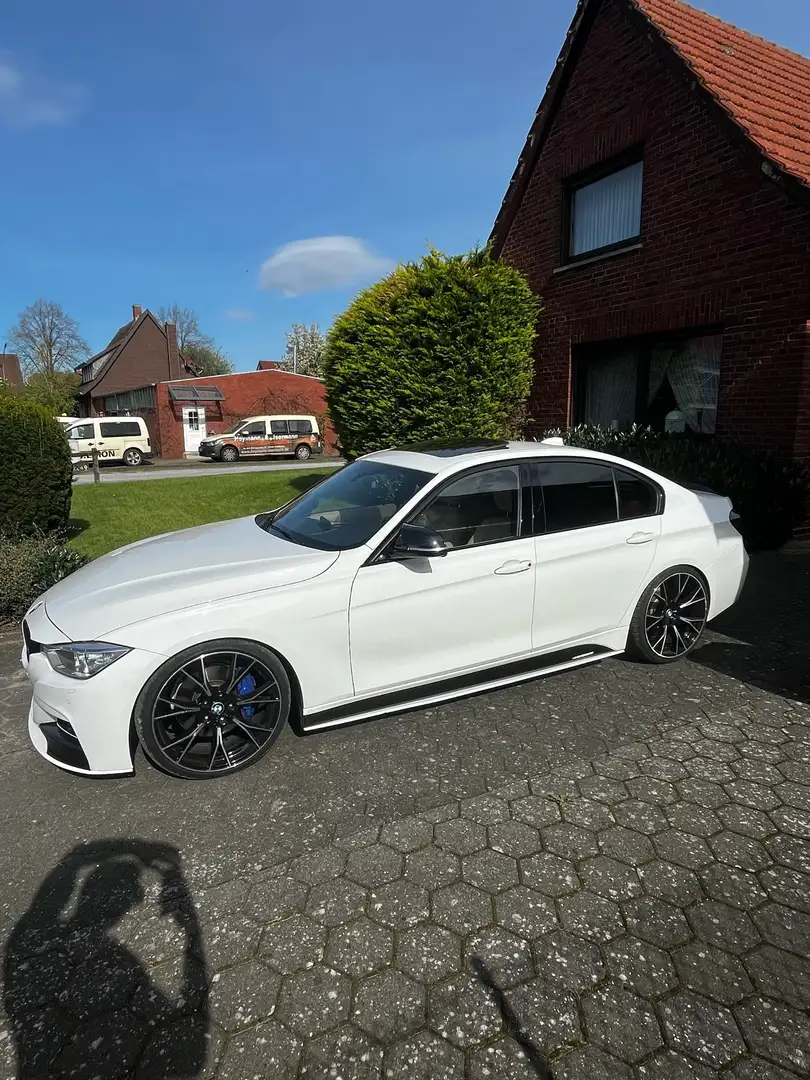 BMW 335 335i M-Performance Sport bijela - 2