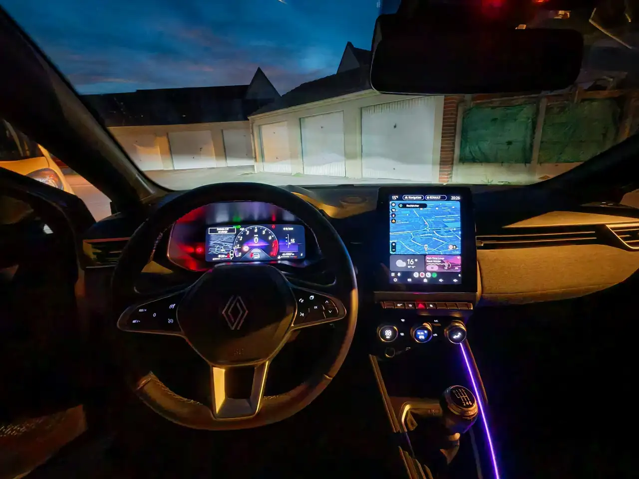 Renault Clio Citadine 5 portes — photo 7