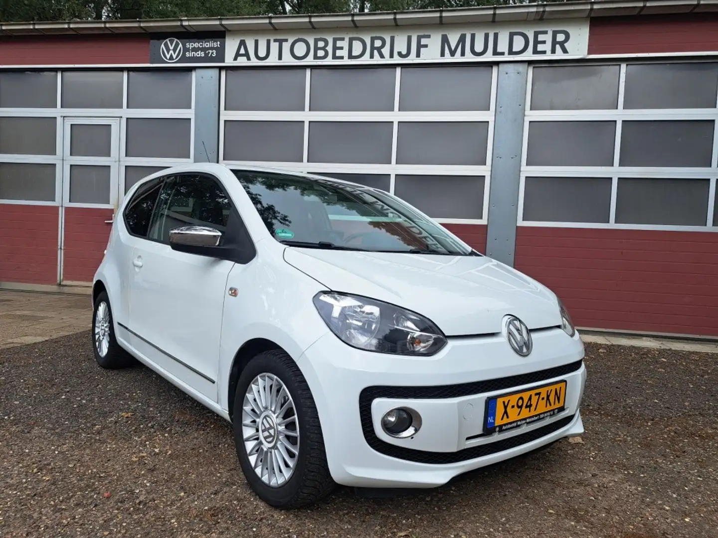 Volkswagen up! 1.0 Mpi High Up! Pdc, Leder, Lmv, Navigatie Wit - 2