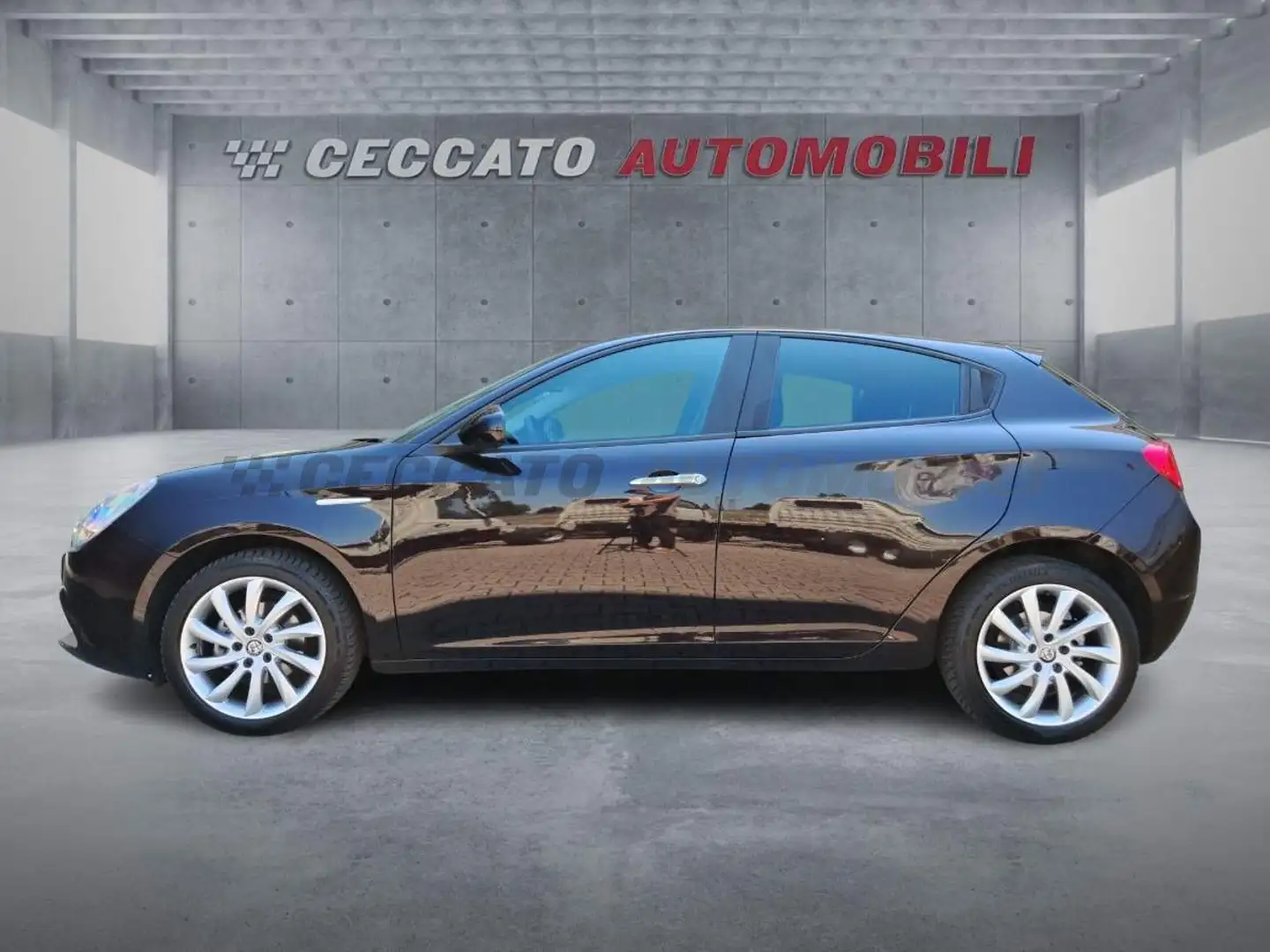 Alfa Romeo Giulietta Giulietta 1.6 jtdm Super 120cv Negro - 2