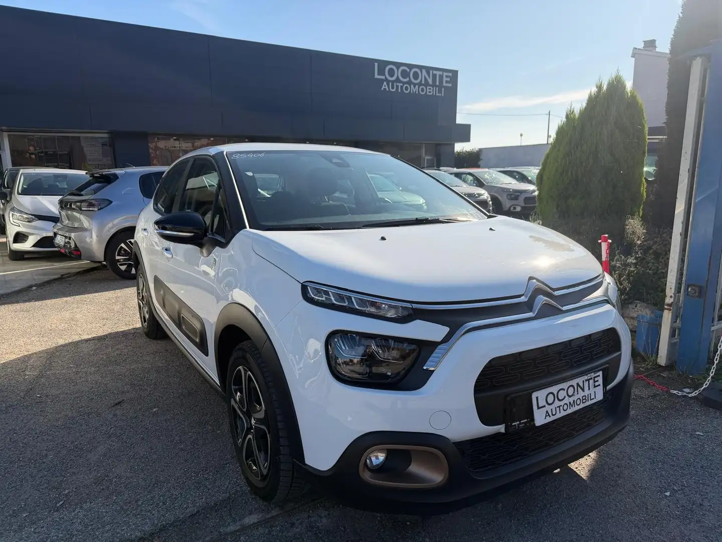 Citroen C3 1.2 puretech Shine s Weiß - 1