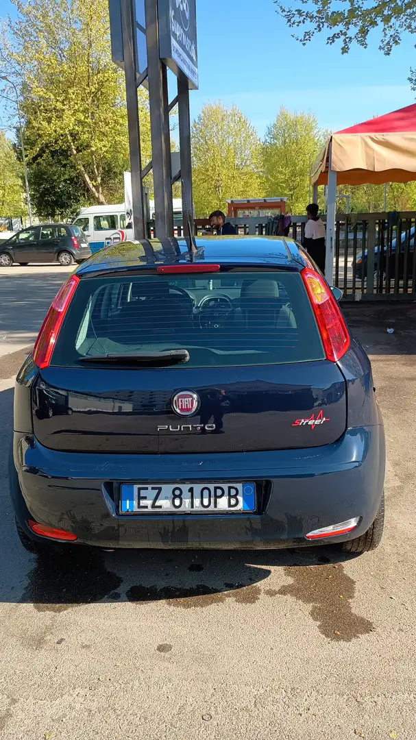 Fiat Grande Punto Punto III 2012 5p 1.4 easypower Street Gpl E6 Azul - 2