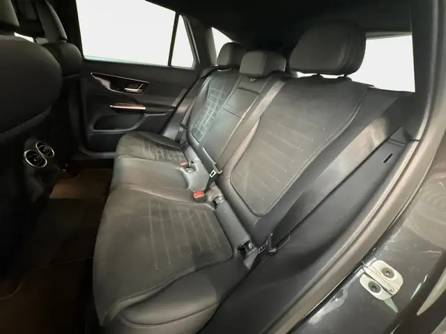 Mercedes-Benz 300 300d 270PS/198kW AMG Line 9G-Tronic 4Matic 2026... Ansicht 19