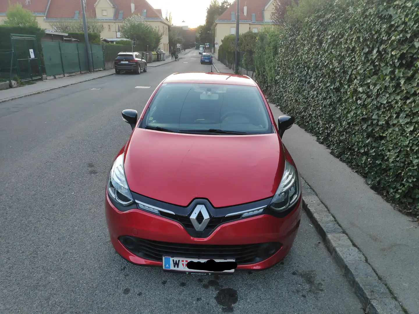 Renault Clio Expression 1,2 16V 75 Pickerl NEU Rot - 2