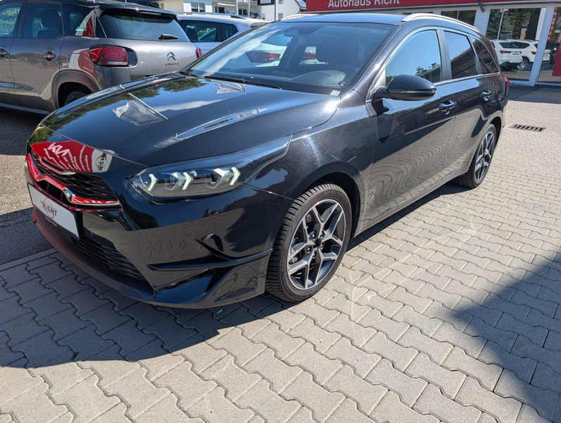 Kia Ceed SW / cee'd SW Ceed SW 1.5 T-GDI Ultimate Navi Kamera LHZ — photo 2