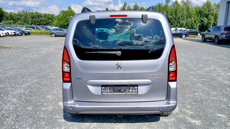Peugeot Partner Tepee Allure — photo 4